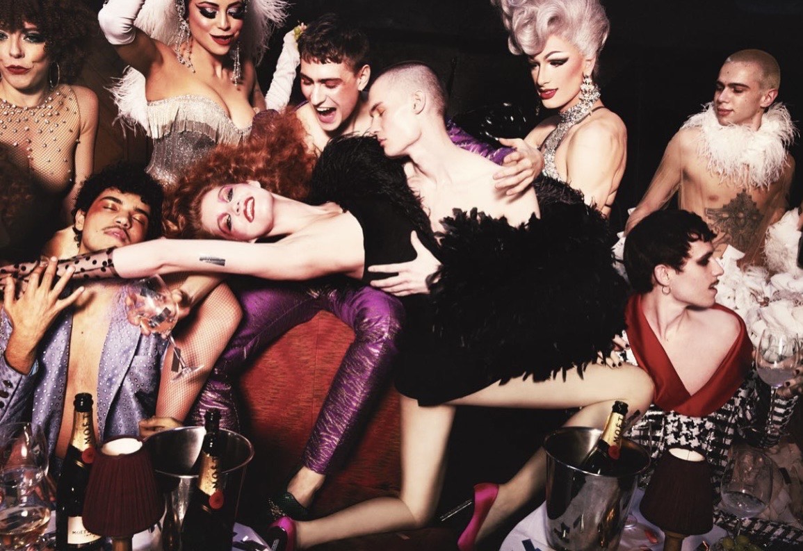 Retrato artístico relacionado con la cultura drag